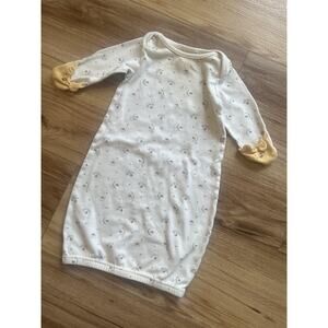 Vintage Classic Pooh Sleep Gown Baby 0-3 mon One Size White Bee Print Disney 90s